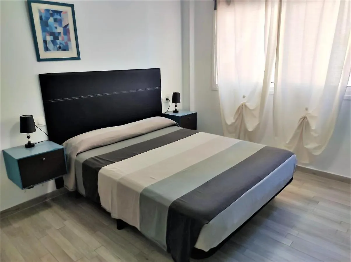 Cris Sol Apartments Los Cristianos  0*, Los Cristianos (Tenerife)