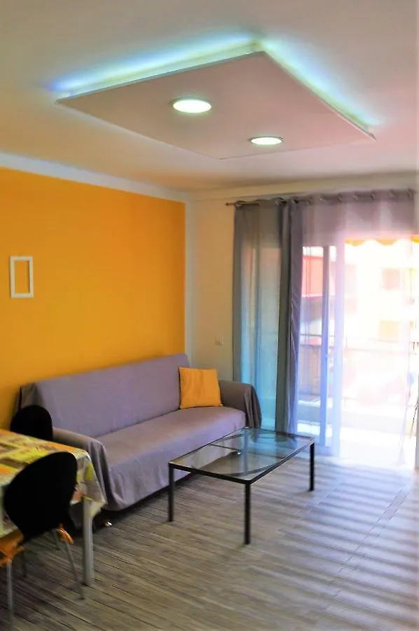 Cris Sol Apartments Los Cristianos