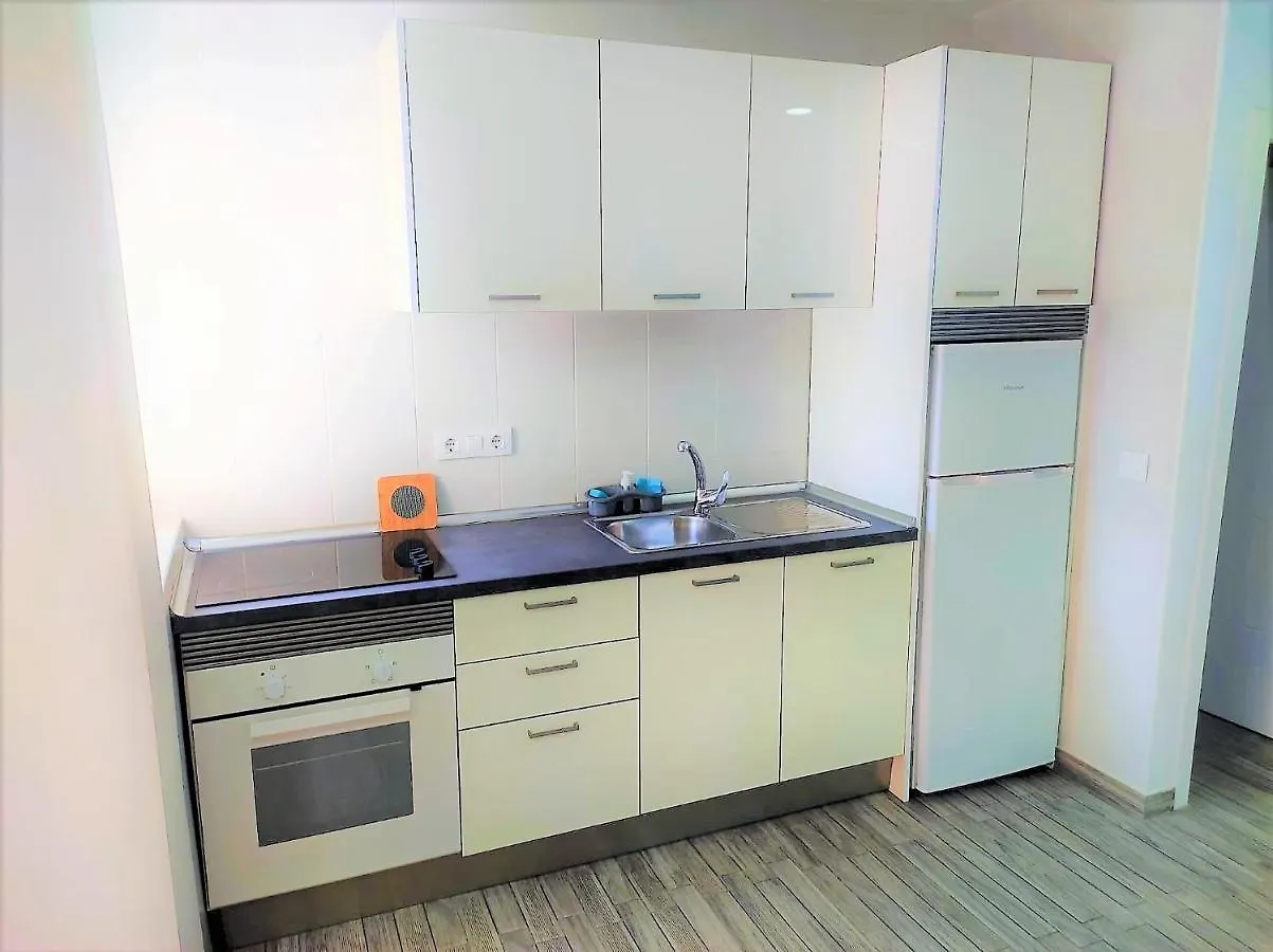Cris Sol Apartments Los Cristianos