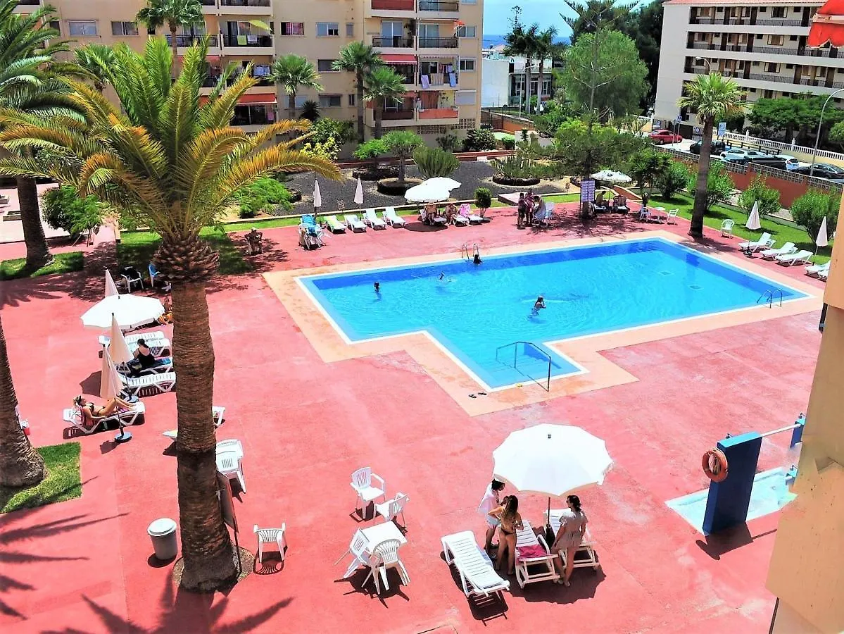 Cris Sol Apartments Los Cristianos  España